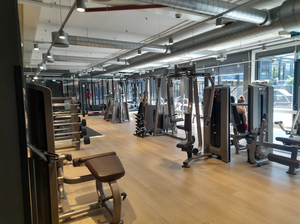 [28.07.2026] – Da er jeg startet med styrketrening ved EVO treningssenter. Hurra!&nbsp;:-)
